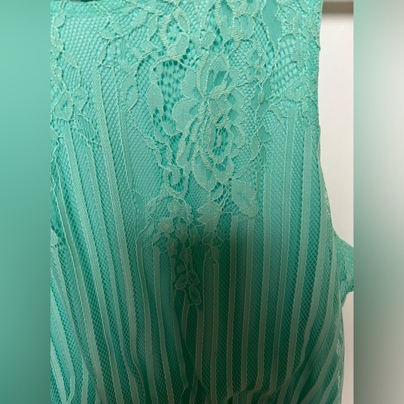 XHILARATION LACE PALE GREEN JR SIZE  M DRESS - Picture 5 of 8